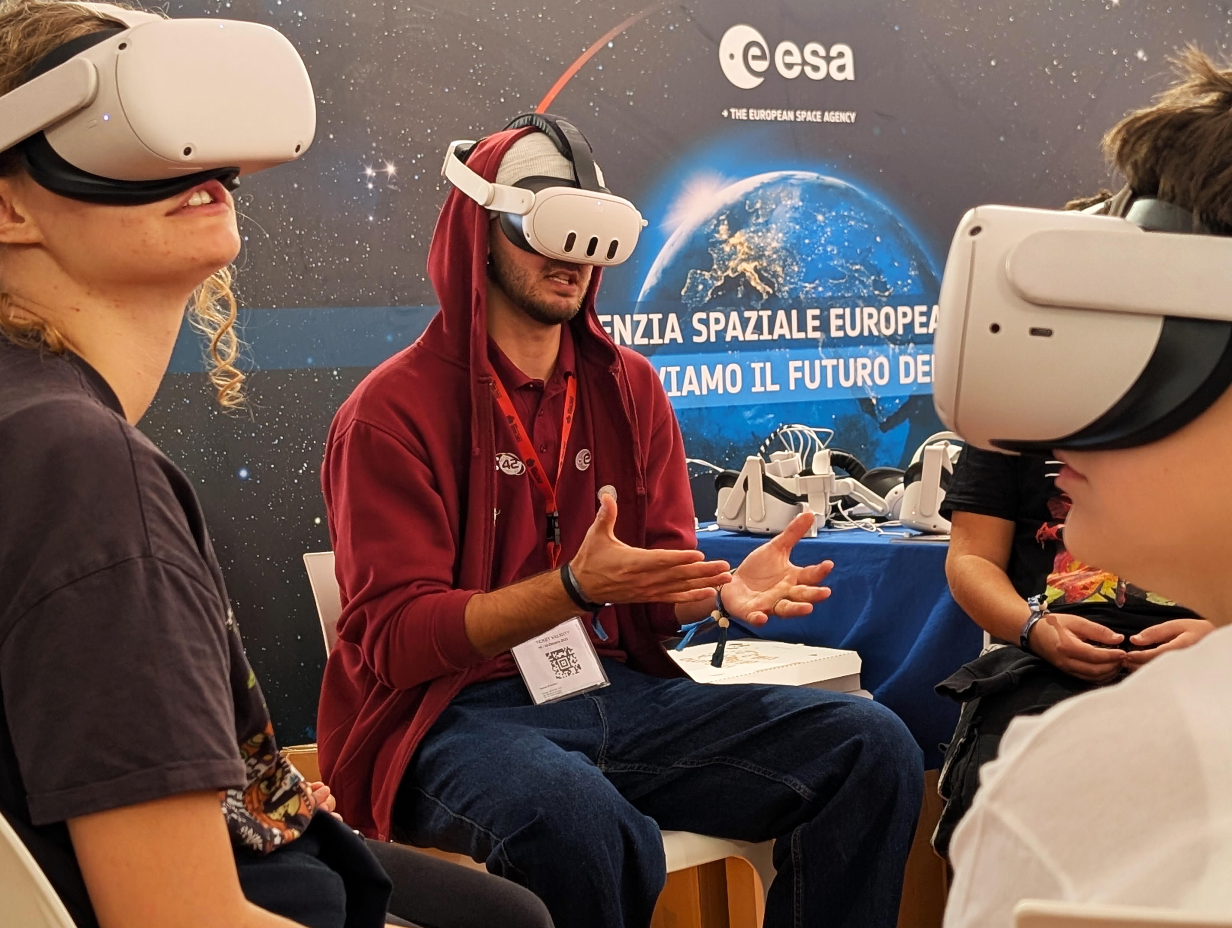 Interactive museum VR experience